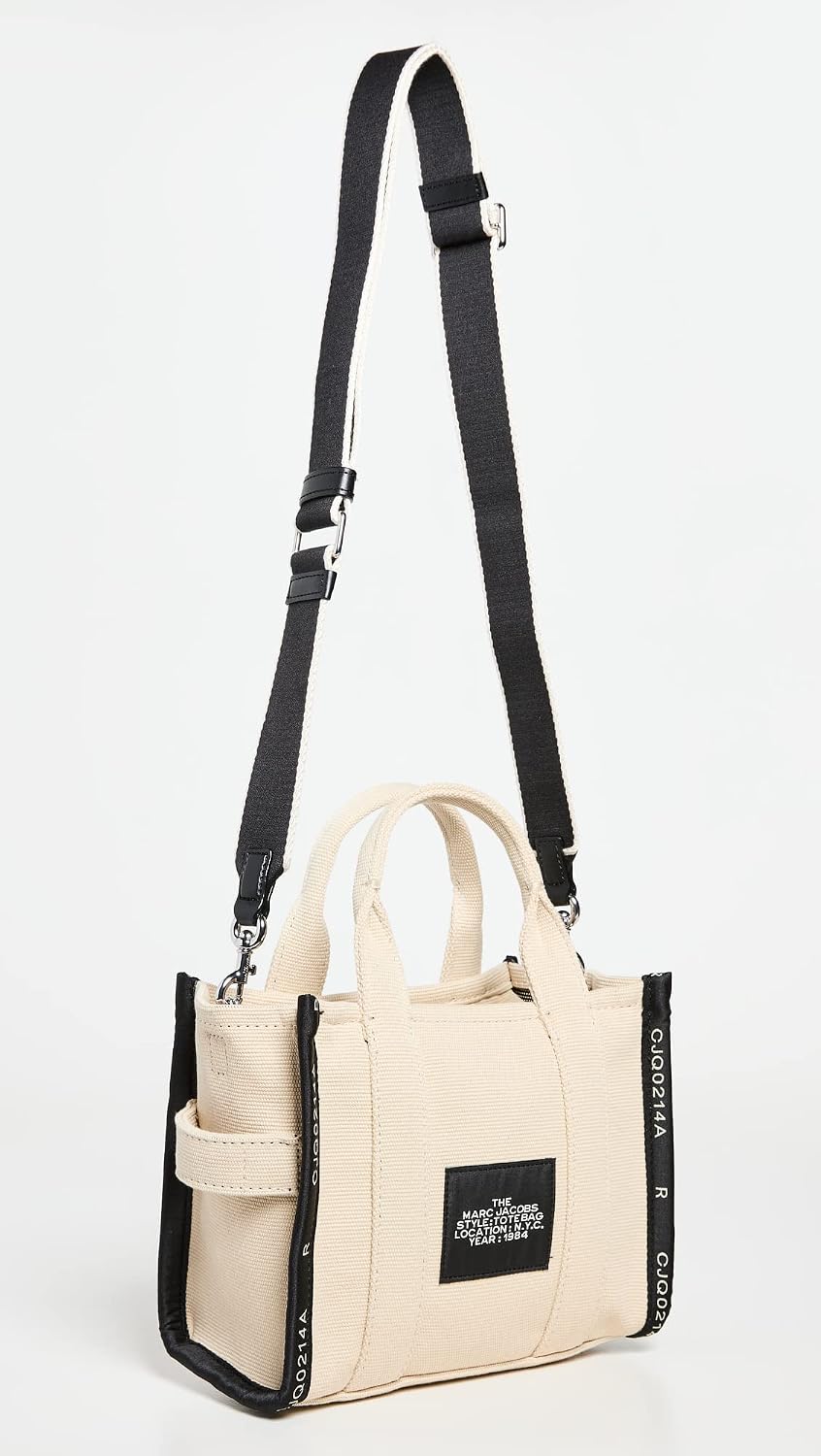 Detalle de Marc Jacobs Le petit sac fourre-tout : petit sac du quotidien, pratique et modulable
