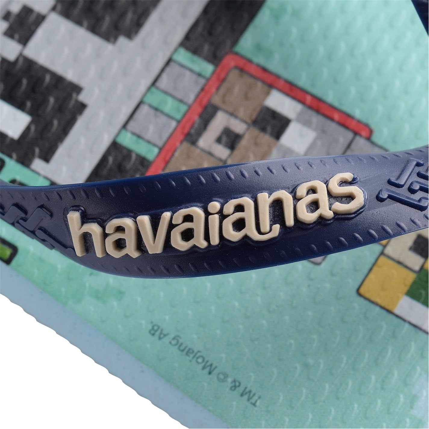 Detalle 2 de Havaianas Minecraft (Mini Me) – Tongs enfant en bleu lavande, antidérapantes