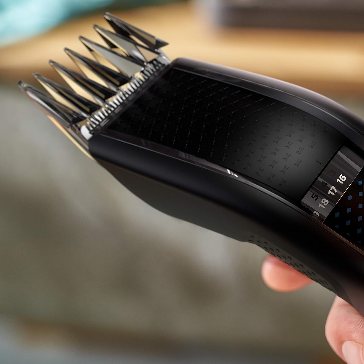 Thumbnail 6 de Philips Tondeuse Cheveux et Barbe Series 5000 avec kit