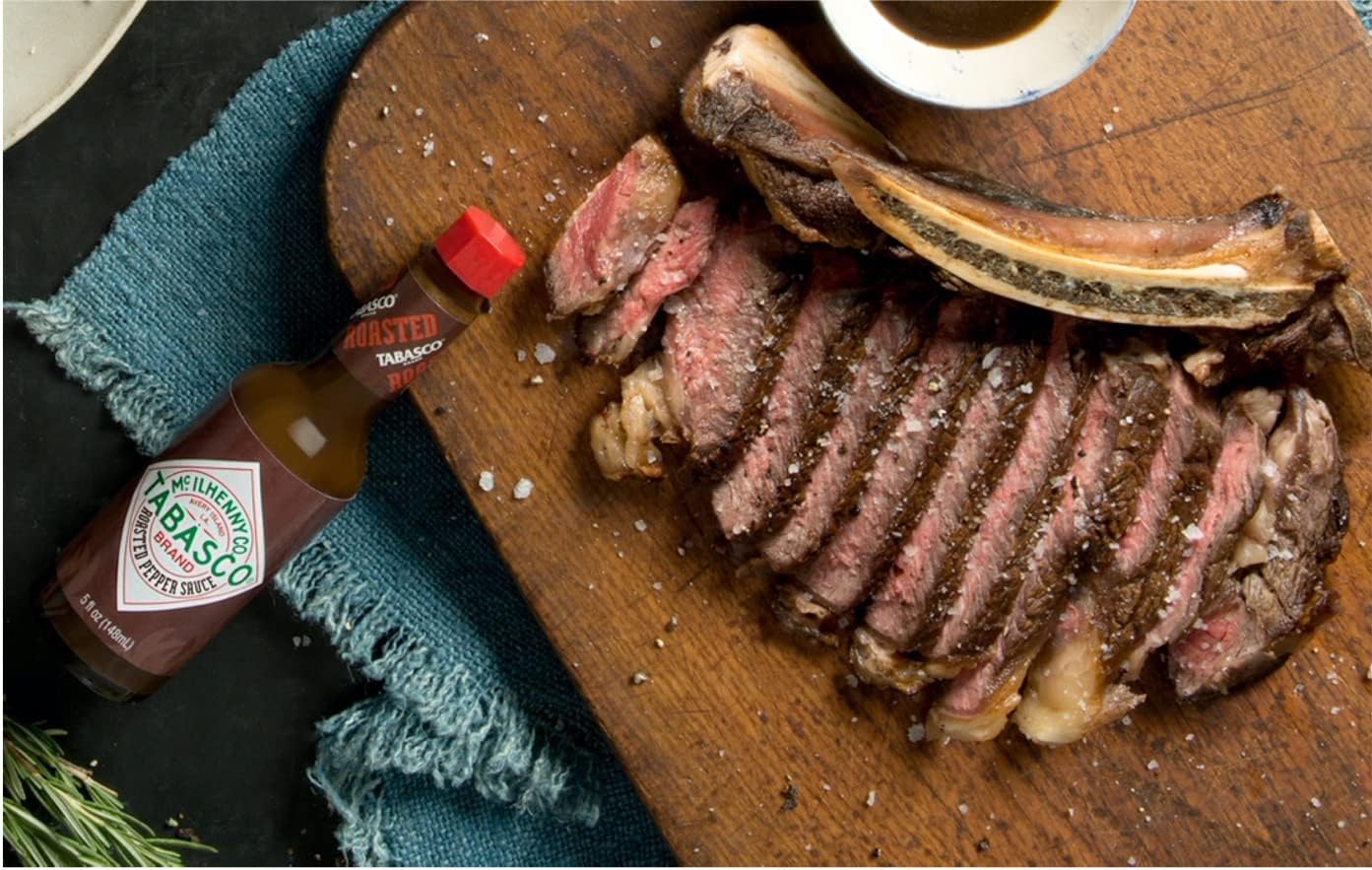 Detalle 2 de Tabasco Édition limitée Roasted Pepper Sauce (piments rôtis) – sauce BBQ à l’ail, oignons, basilic et vinaigre balsamique