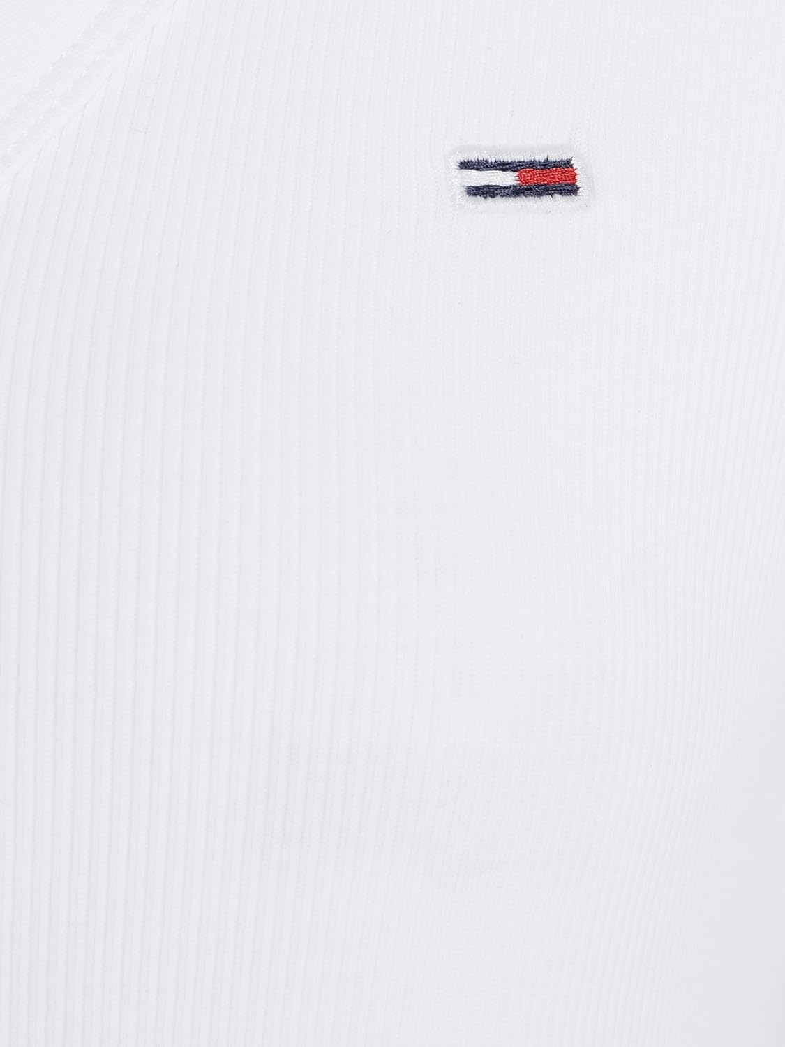 Detalle de Tommy Jeans T-Shirt Manches Courtes Femme Slim Col en V – coton régénératif et coupe ajustée