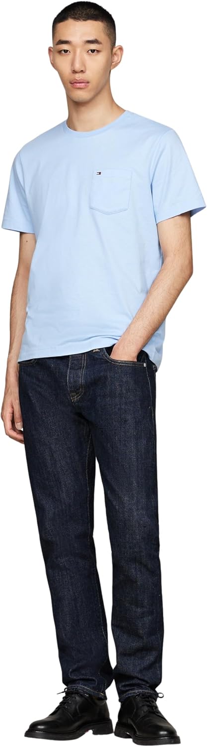 Detalle 2 de Tommy Hilfiger T-Shirt manches courtes homme Essential à poche poitrine en coton