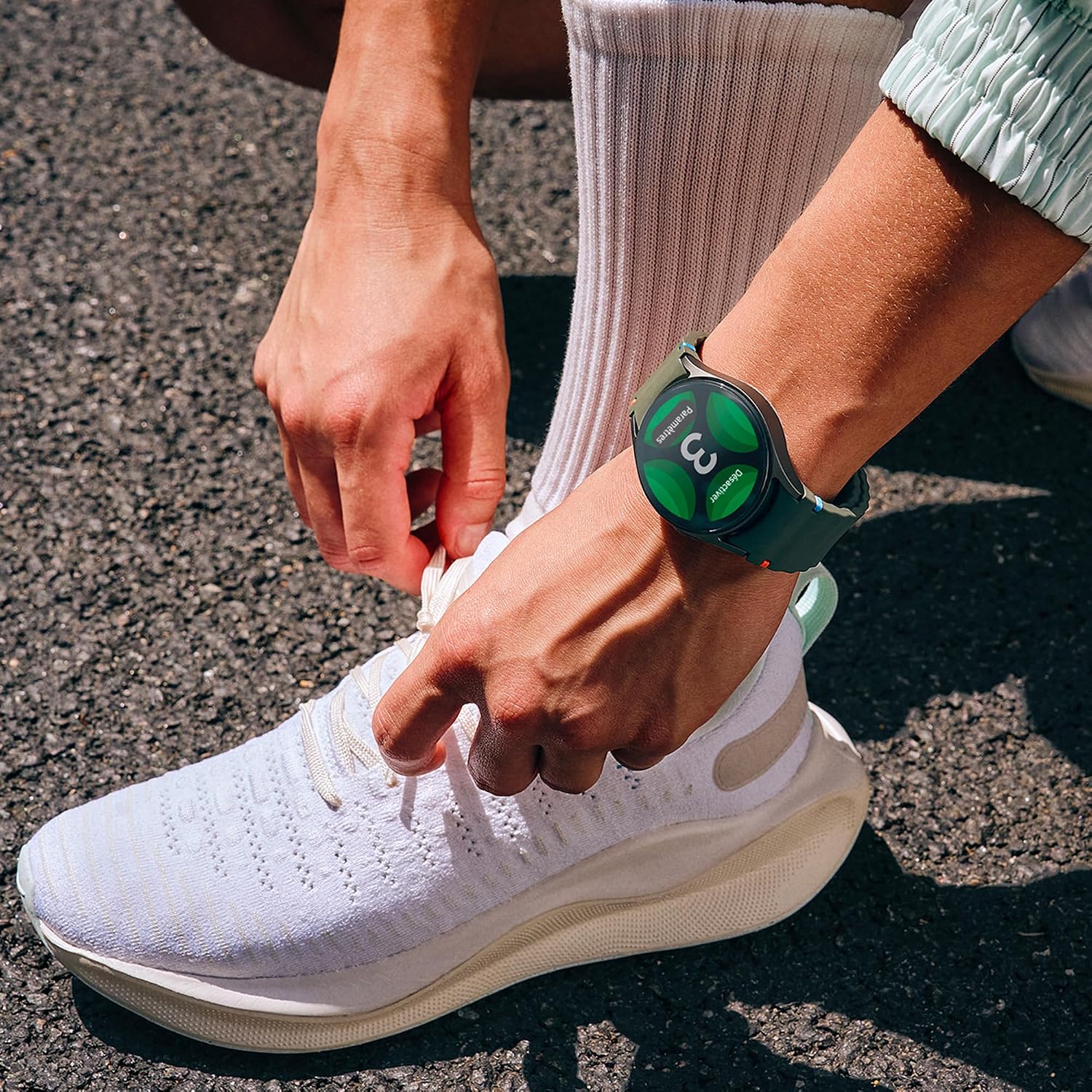 Thumbnail 6 de Samsung Galaxy Watch7 (40 mm) – Montre connectée crème avec suivi santé et sport, Bluetooth, Chargeur inclus